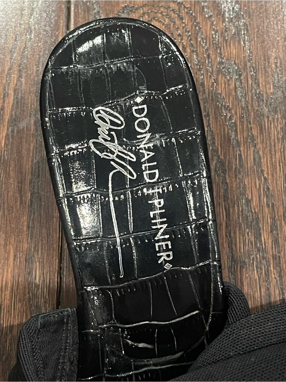 Donald J. Pliner Black Croc-Embossed Thong Sandals with Stretch Upper - Picture 6 of 7